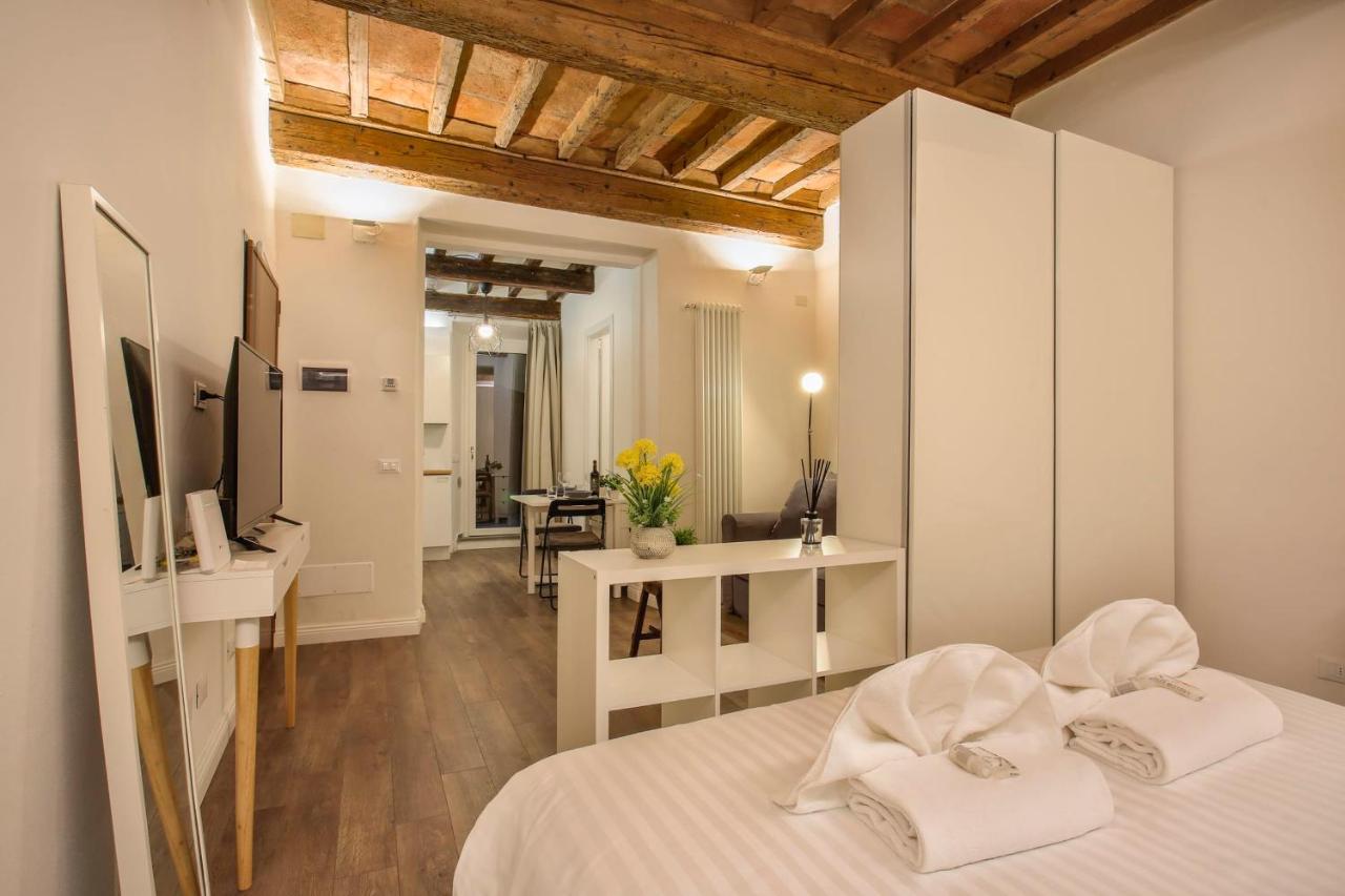 Oltrarno Suite In Флоренція Екстер'єр фото